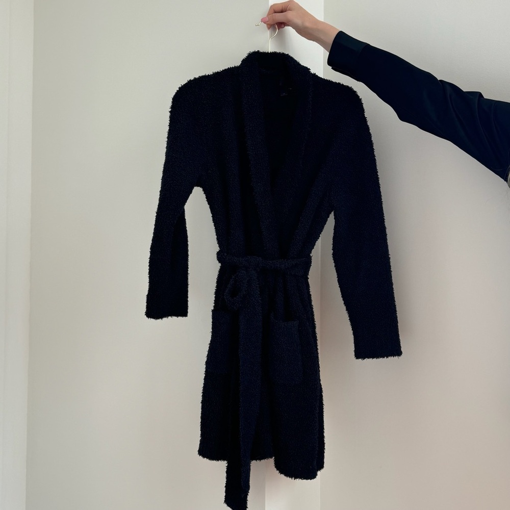 SKIMS COZY KNIT SHORT ROBE.